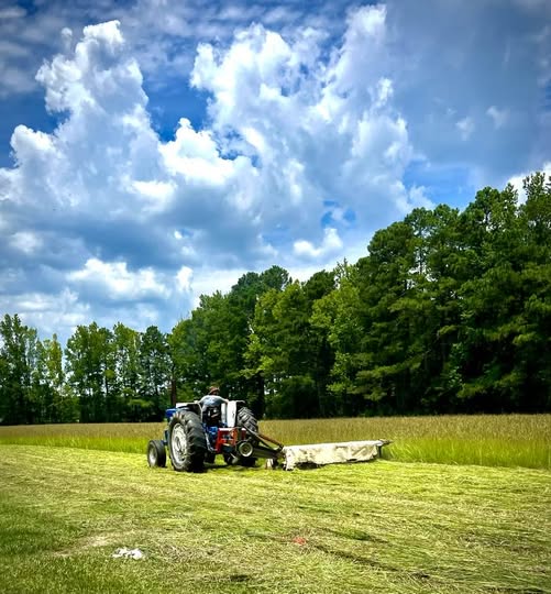 Tif-Quik Hay Bales