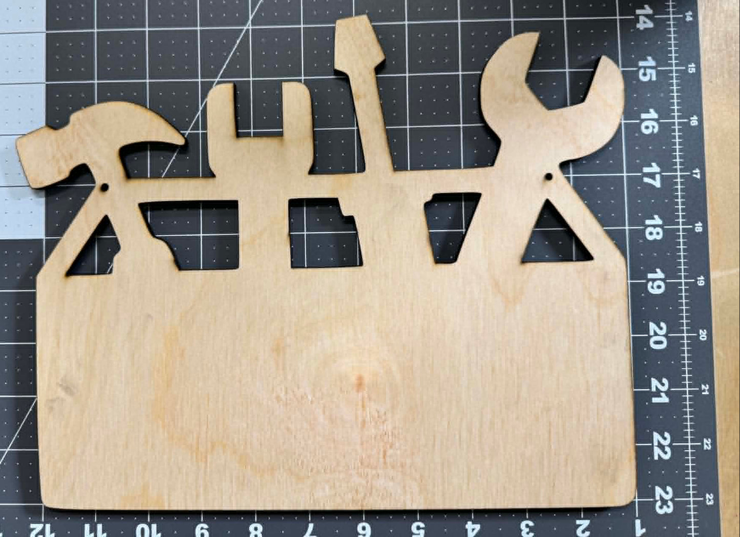Tool Box 1/4" Wood Cut-Out